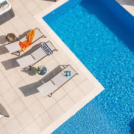 Old Olive Iii By Vivi Rent Villa Vodnjan