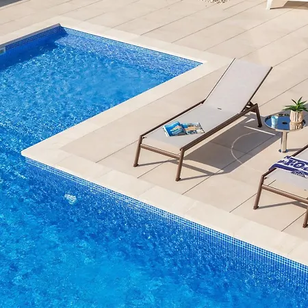 Old Olive Iii By Vivi Rent Vodnjan